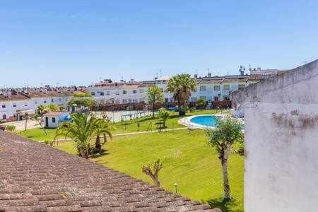 アルハラケ Casa Grande Piscina Y Garajeヴィラ エクステリア 写真